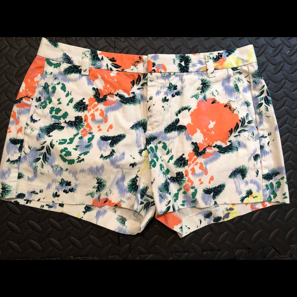 Gap floral chino shorts